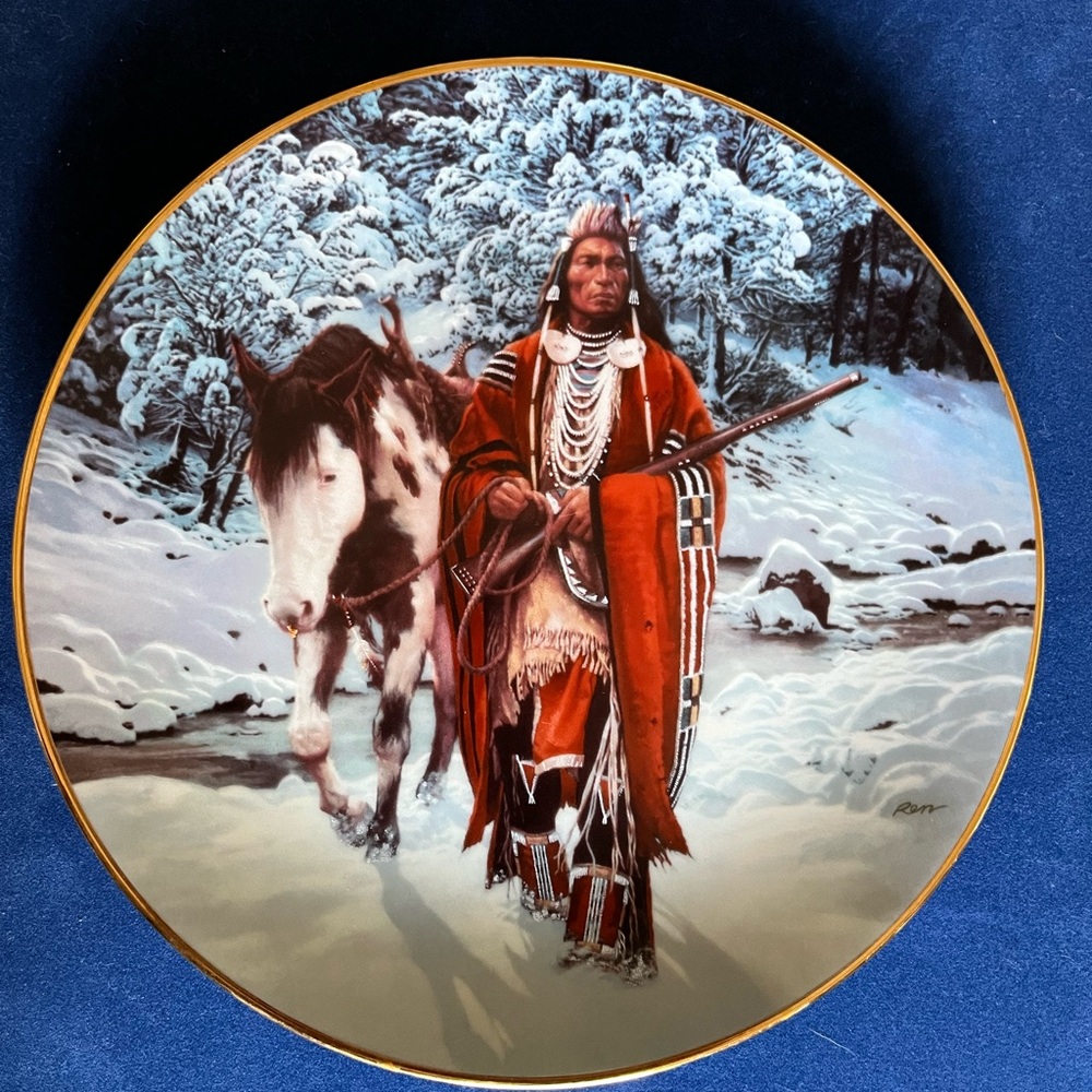 Winter of 41 collectors plate by the Hamilton collection. Plate # 0250